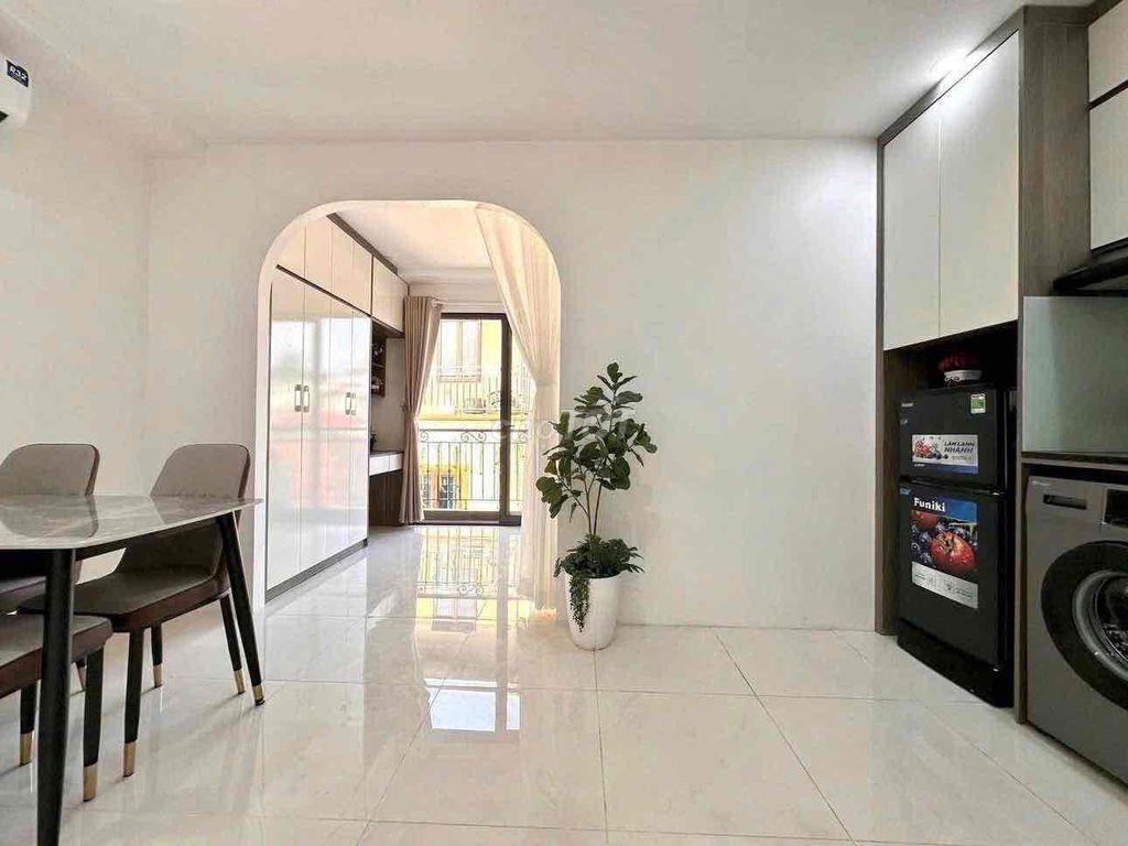 Cho thuê căn hộ 1PN tách bếp 45m2 chỉ 7tr5 gần LOTTE MART, RMIT, NTTU