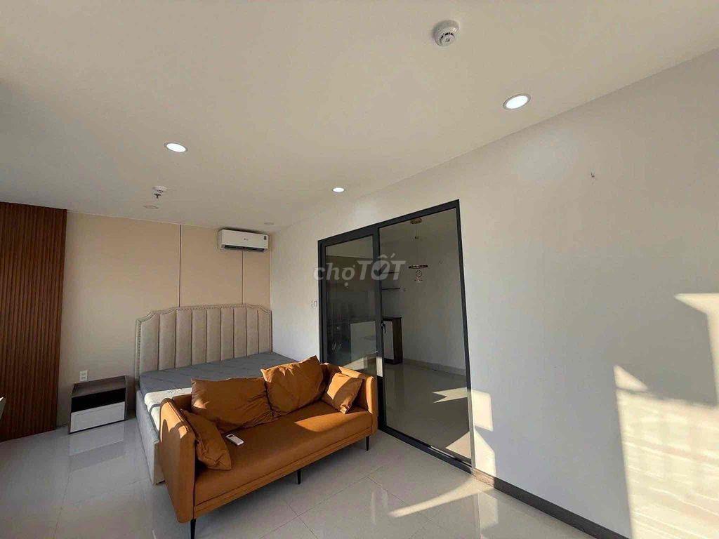 Cho thuê căn hộ 1PN tách bếp 45m2 chỉ 7tr5 gần LOTTE MART, RMIT, NTTU