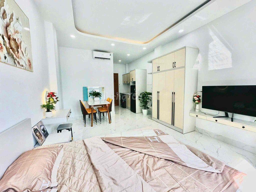 Cho thuê căn hộ studio ban công 35m2 chỉ 6tr5 gần ĐH UFM, PHÚ MỸ HƯNG