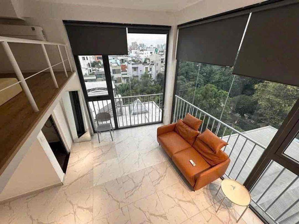 Cho thuê căn hộ duplex view trời 40m2 chỉ 7tr gần PHÚ MỸ HƯNG, UFM