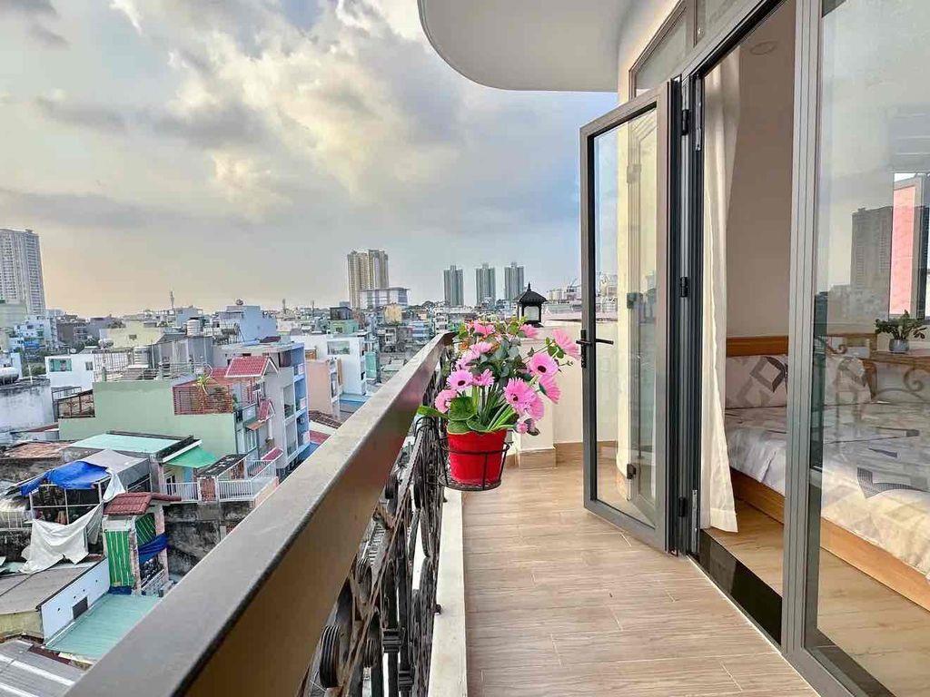 Cho thuê căn hộ studio ban công 35m2 chỉ 5tr2 gần LOTTE MART, RMIT,TDT