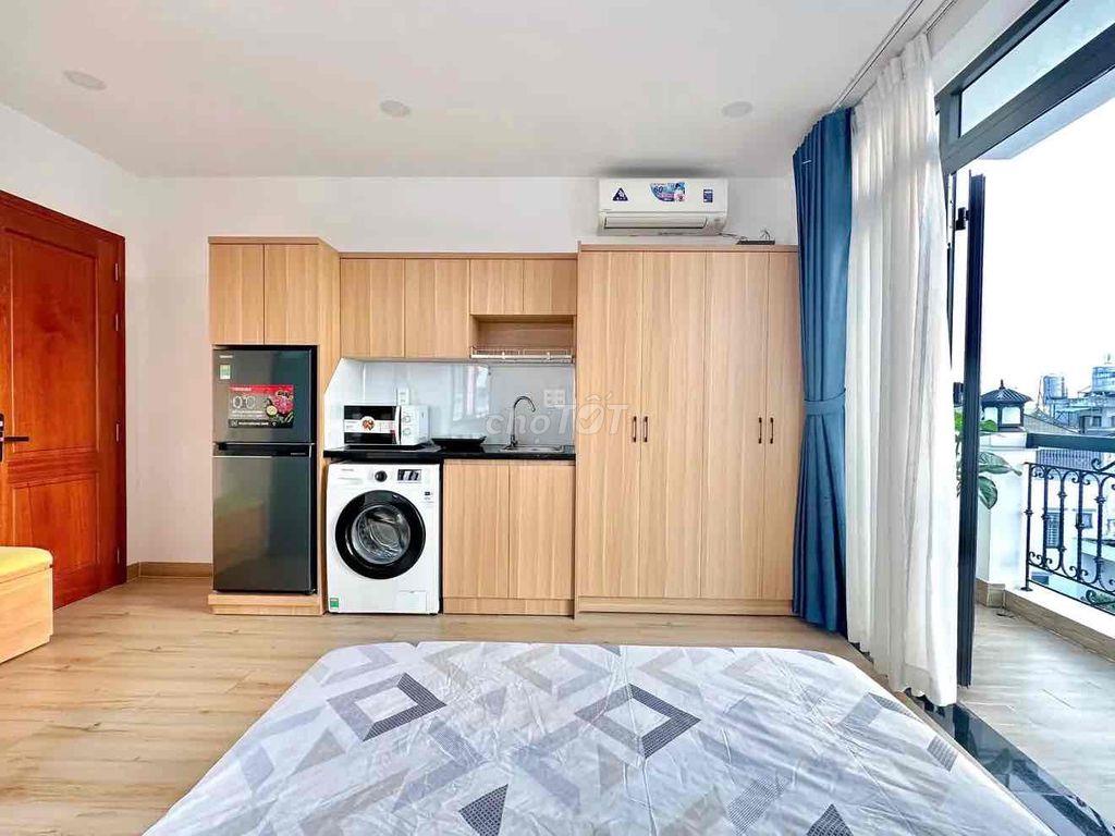 Cho thuê căn hộ studio ban công 35m2 chỉ 5tr2 gần LOTTE MART, RMIT,TDT