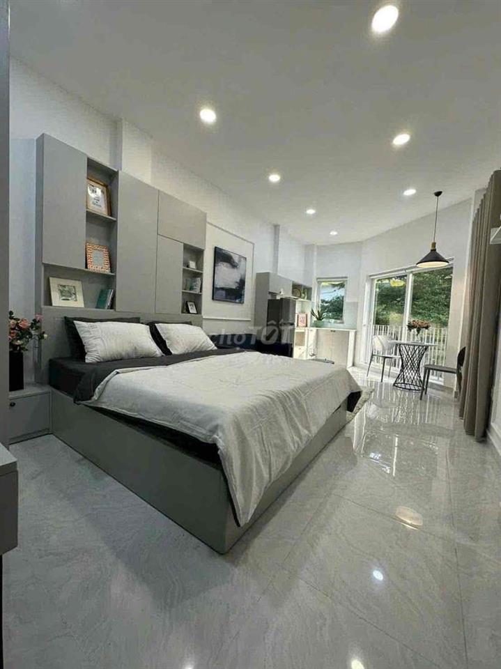 Cho thuê studio ban công 35m2 chỉ 6tr7 gần PHÚ MỸ HƯNG, UFM, BỆNH VIEN