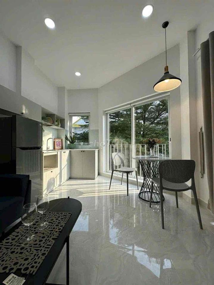 Cho thuê studio ban công 35m2 chỉ 6tr7 gần PHÚ MỸ HƯNG, UFM, BỆNH VIEN