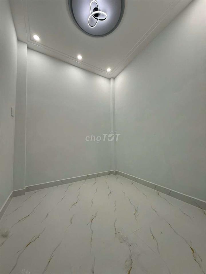 Nhà hẻm xe hơi quận 7