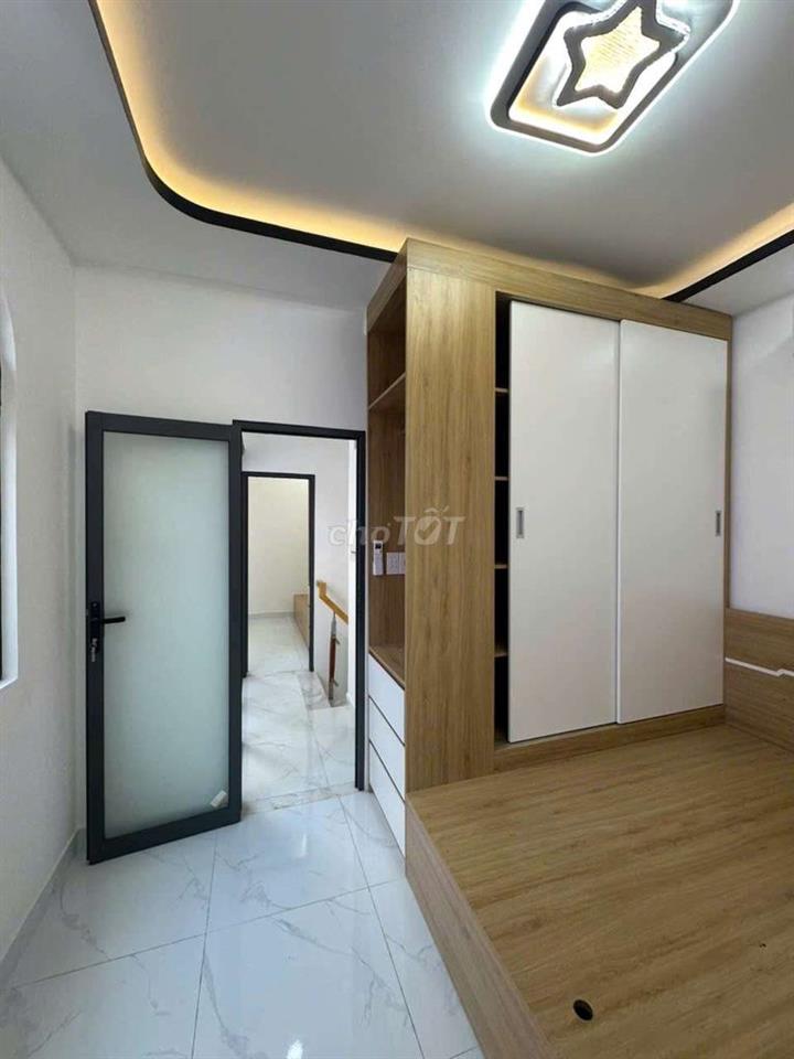 Nhà giá tốt khu vip Lâm Văn Bền quận 7