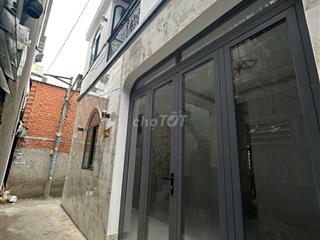 Nhà giá tốt khu vip Lâm Văn Bền quận 7