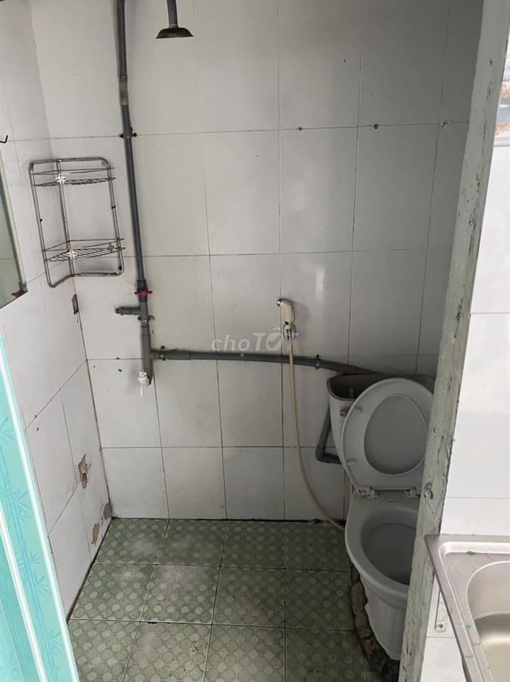 Nhà cho thuê, 1 trệt, 1 lầu gần chợ Tân Mỹ