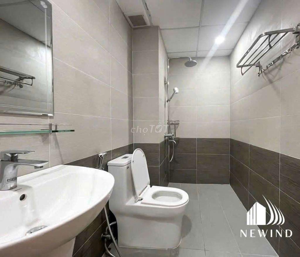 STUDIO rộng như sân bay - KDC Kim Sơn
