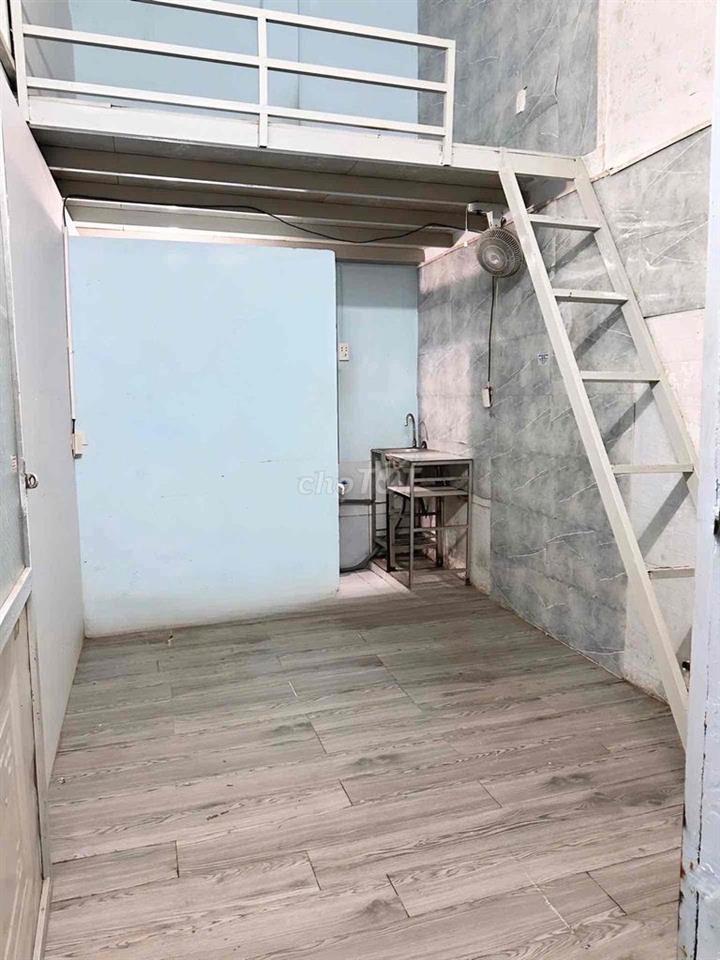 PHÒNG TRỌ GIÁ RẺ MẶT TIỀN ĐƯỜNG SỐ LÂM VĂN BỀN