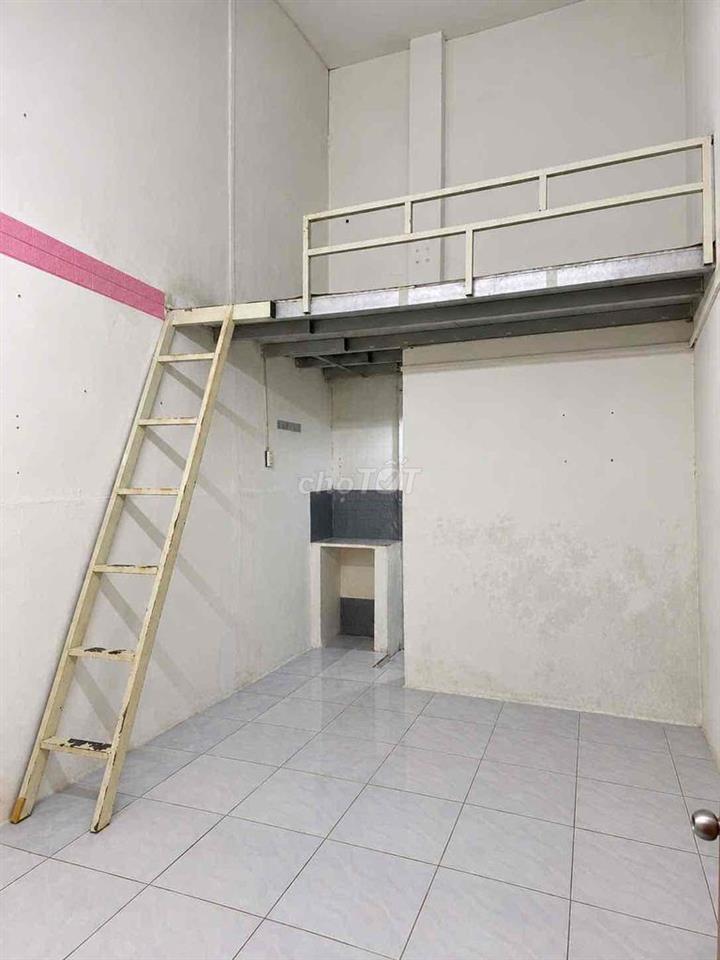 PHÒNG TRỌ GIÁ RẺ MẶT TIỀN ĐƯỜNG SỐ 43, LÂM VĂN BỀN