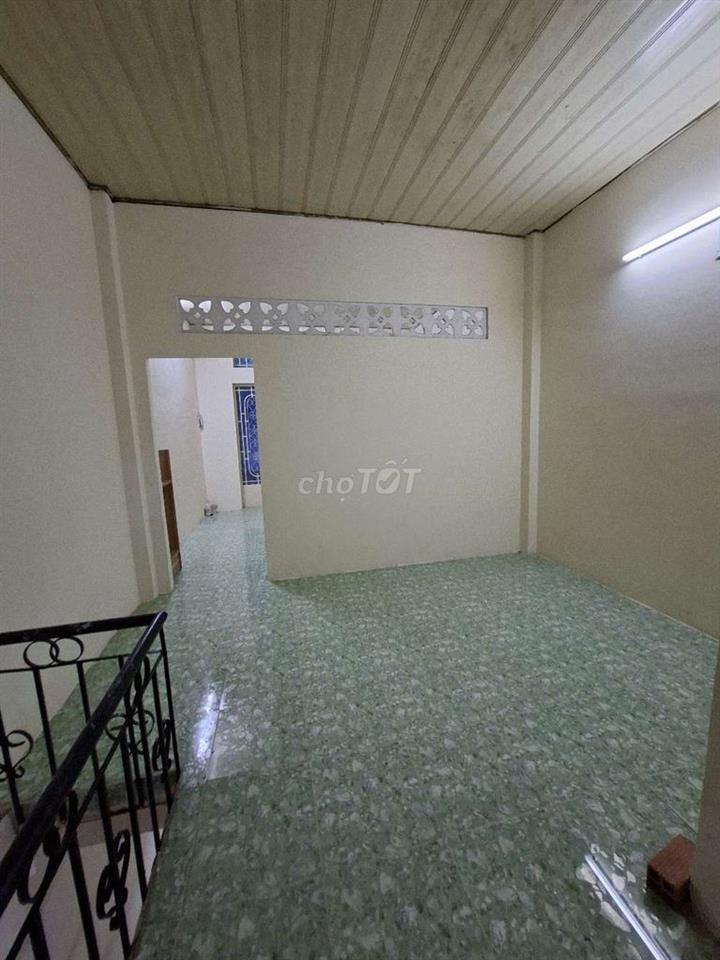 Cho Thuê nhà nguyên căn hẻm xe hơi