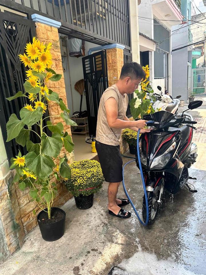 Cần cho thuê nhà ở cho hộ gia đình, hoặc học sinh sinh viên thuê phòng