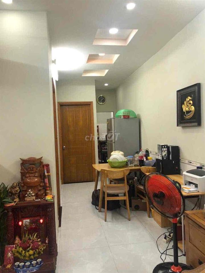Nhà đẹp vào ở ngay, Trung tâm tiện lợi, giá hợp lú