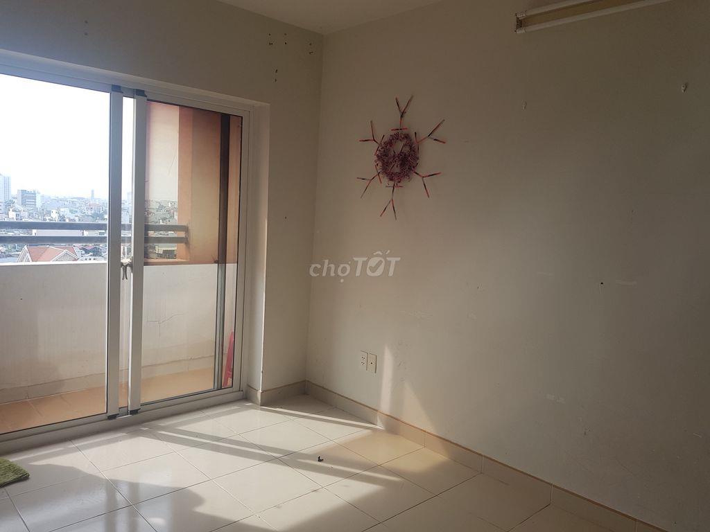 Cho thuê căn hộ 1PN B10.12 cc Bàu cát II giá 8tr