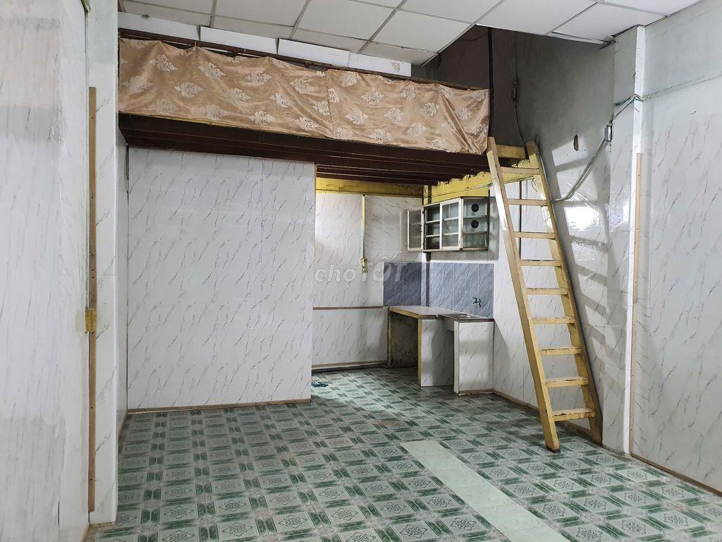 Cho Thuê Nhà Nguyên Căn Đường Trần Thị Trọng Hẻm 4tr5/thang