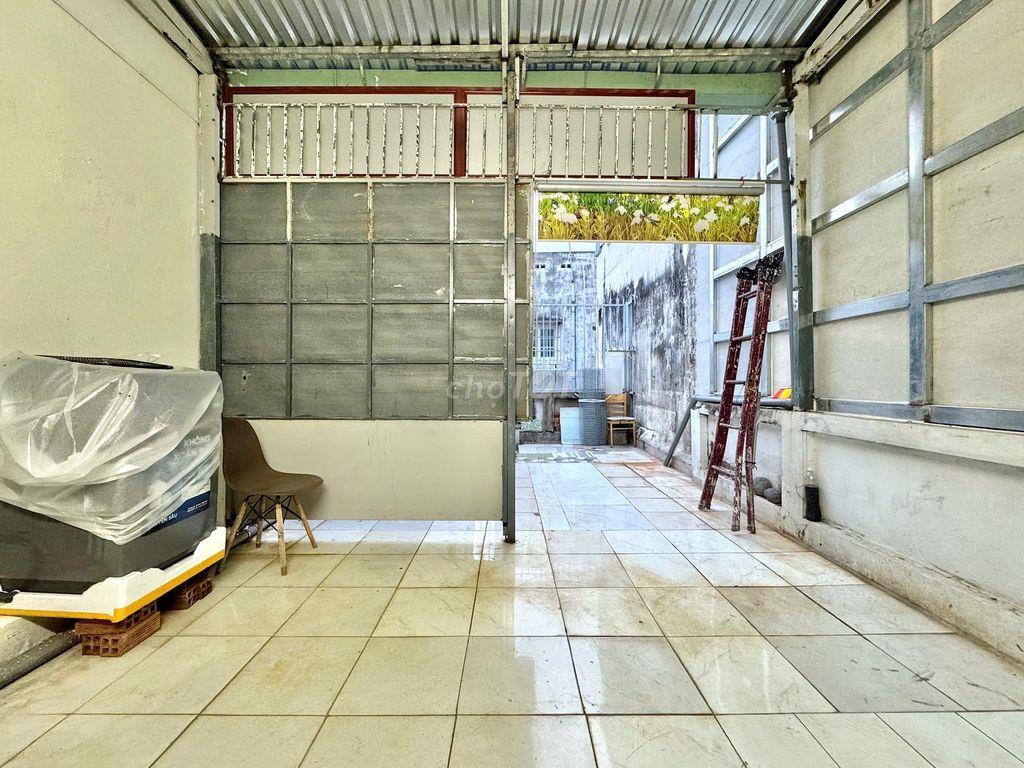 1 PN tách bếp, sân rộng, cạnh ĐH Văn Hiến, Nguyễn Bá Tuyển, Tân Bình
