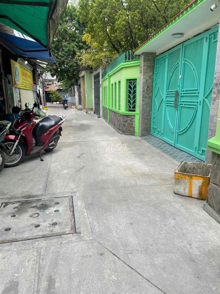 nhà cần bán