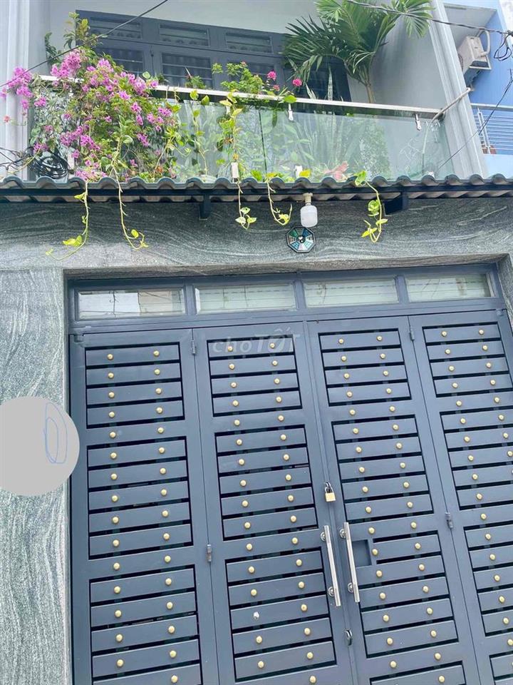 nhà cần bán