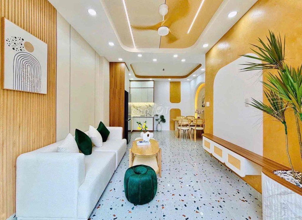 Hẻm 6m Thạch Lam, 2 Tấm, 4 x 18m, 3 Phòng Ngủ, 3 wc