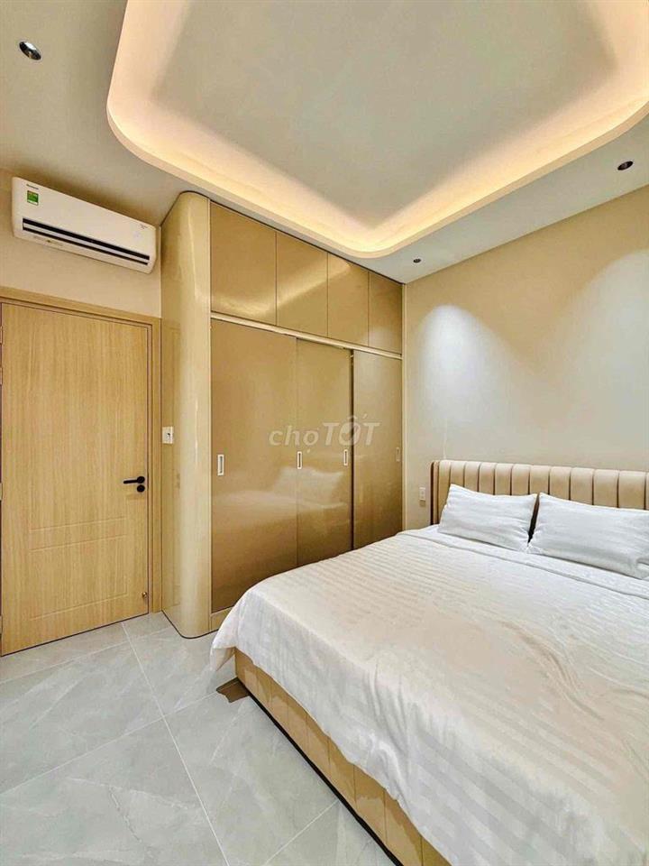 Hẻm 6m Bờ Bao Tân Thắng, 4 Tấm, 4 x 18m, 5 Phòng Ngủ, 5 wc, sân Thượng
