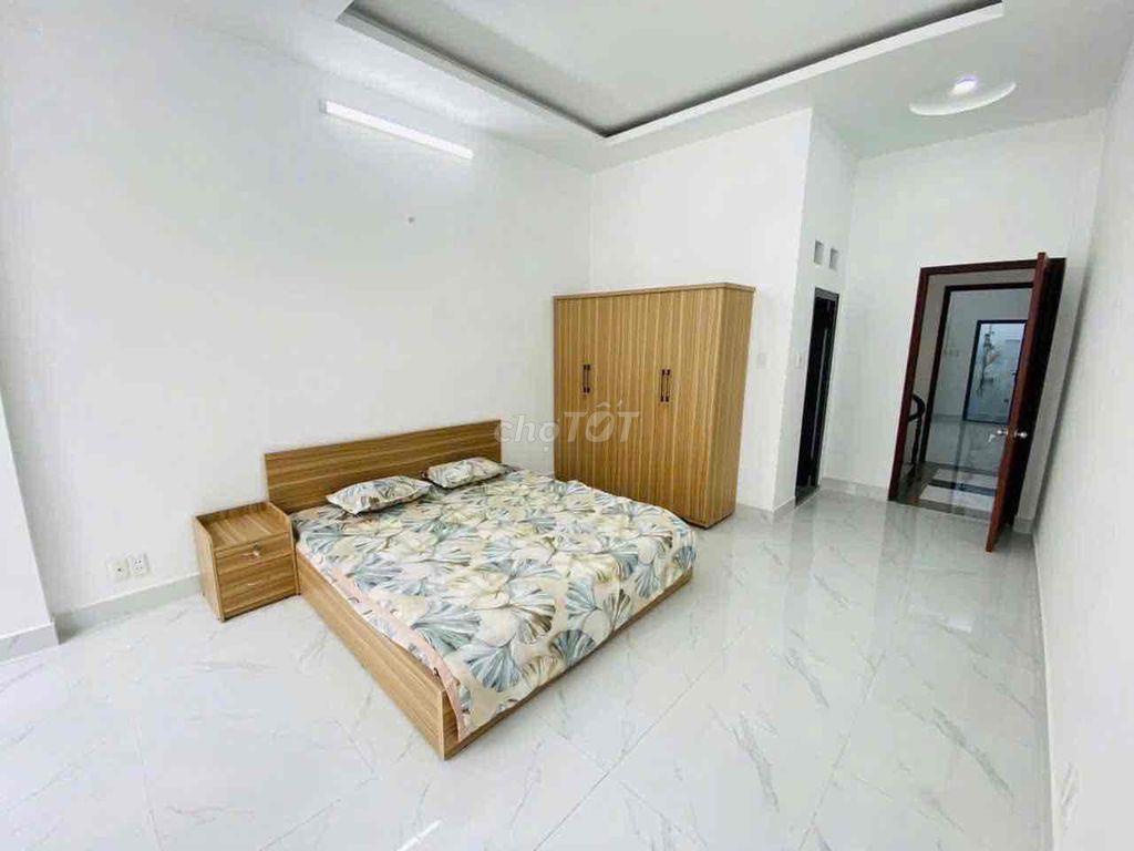 Hẻm 6m HUỲNH THIỆN LỘC, 3 Tấm, 4 x 20m, 3 Phòng Ngủ, 3 wc