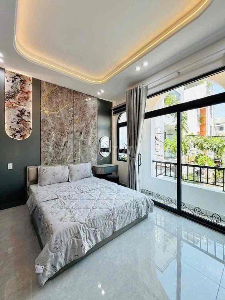 Nhà Đủ Nội Thất ! Hẻm 6m Nguyễn Sơn, 3 Tấm, 4 x 16m, 4 Phòng, 4 wc