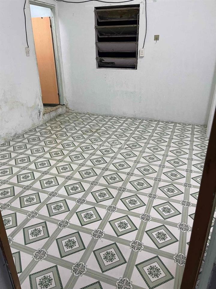 CHO THUÊ PHÒNG , NHÂN VIÊN VĂN PHÒNG VÀ VỢ CHỒNG
