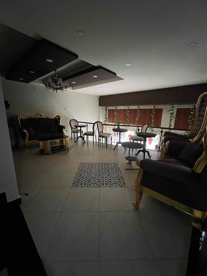 cho thuê văn phòng hoặc spa nails