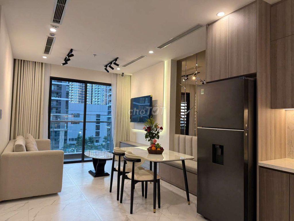 Cho thuê căn hộ 1PN+1 , 54 m2 Vinhomes Grand Park
