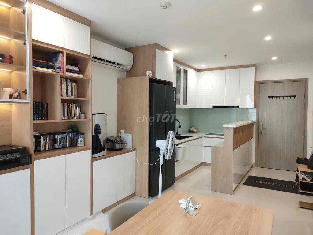 (GẤP) CHO THUÊ CĂN HỘ VINHOME QUẬN 9