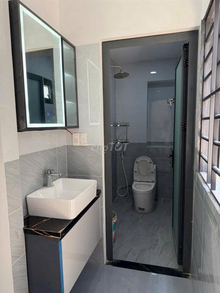 Chủ ngộp giảm mạnh 400tr chỉ còn 3,2 tỷ gần cầu vượt Gò Dưa