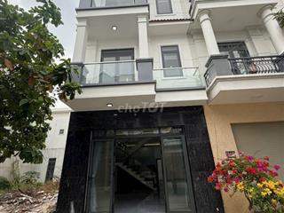 Chủ ngộp giảm mạnh 400tr chỉ còn 3,2 tỷ gần cầu vượt Gò Dưa