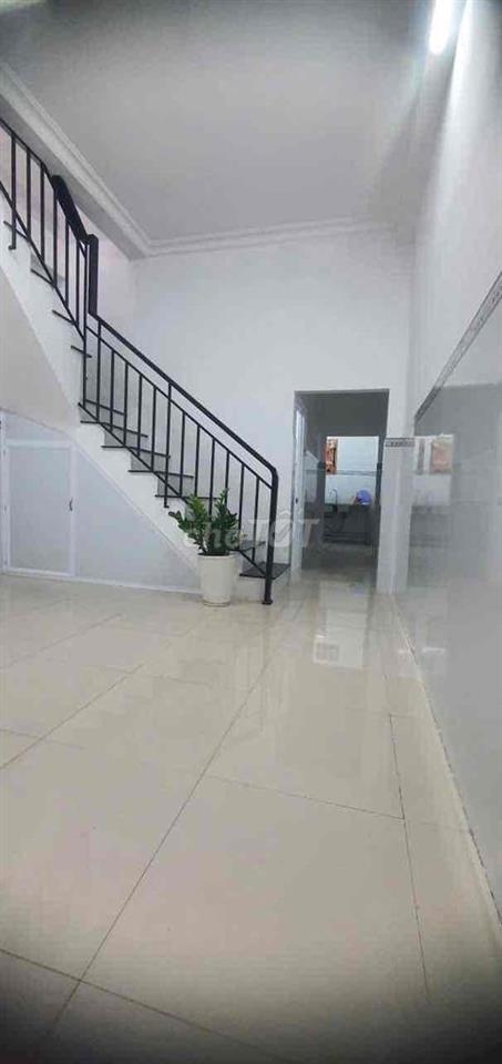 44m2 ,2 tầng 10m là HXH, đường số 2 chỉ 4,6 tỷ.
