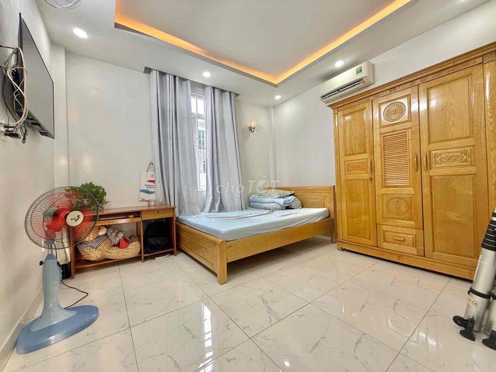 75 m2 ,4 tầng HXH khu bên sông Hiệp Bình Chánh ngay Gigamall