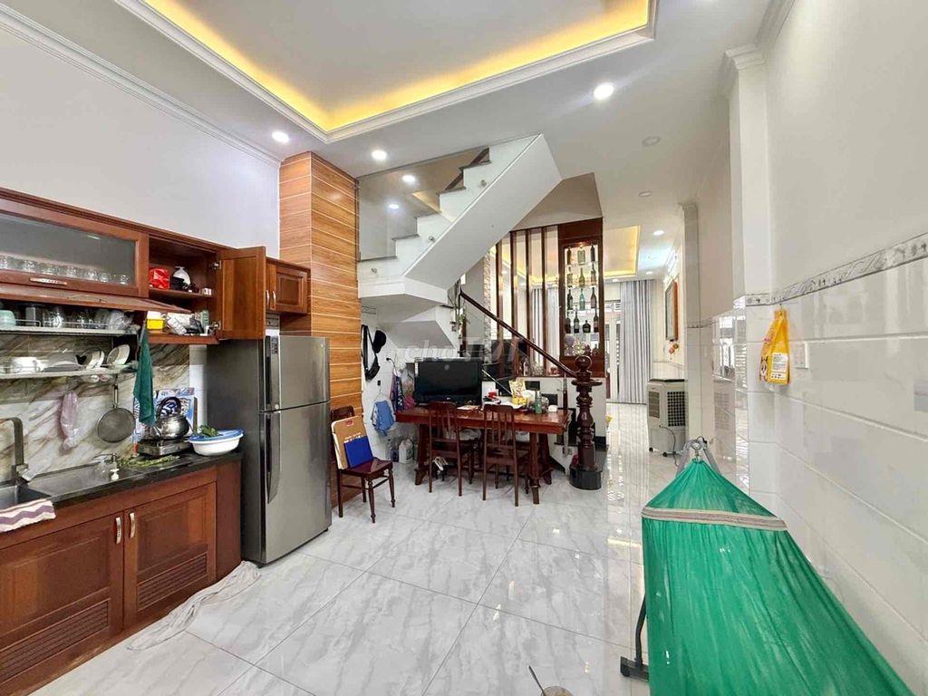 75 m2 ,4 tầng HXH khu bên sông Hiệp Bình Chánh ngay Gigamall
