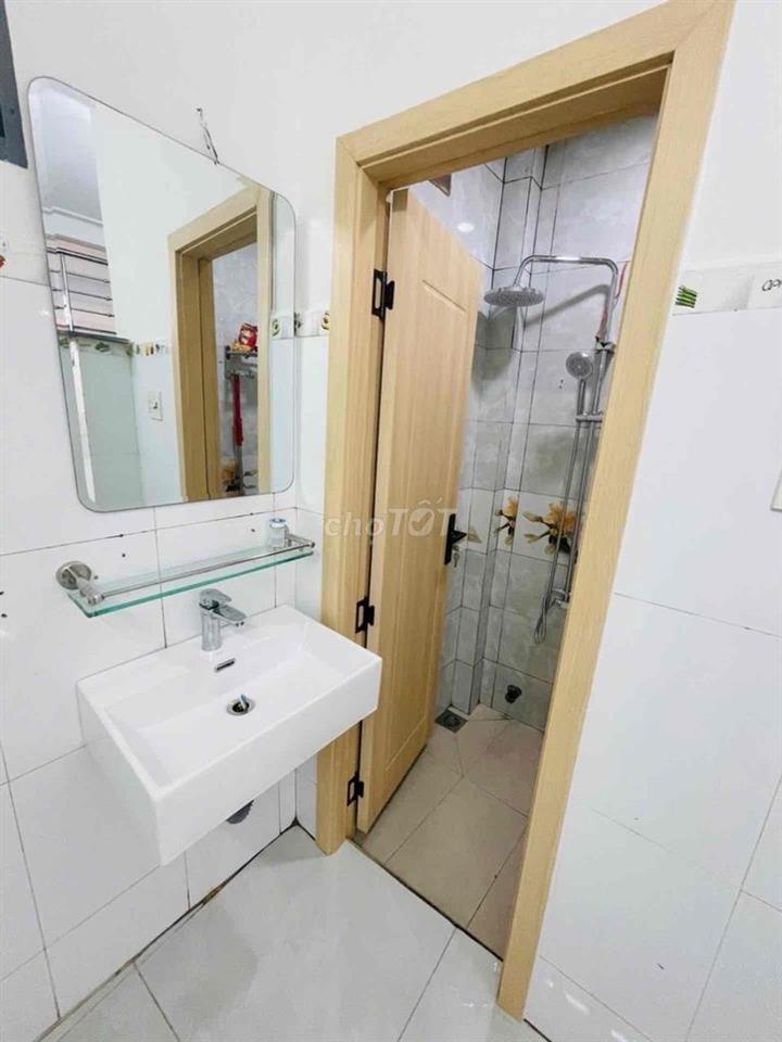 nhà 2 tầng ngay Chợ Bình Triệu Ql13 Thủ Đức chỉ 3,75 tỷ.
