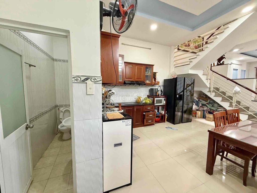 75m2 , 3 tầng HXH đường số 2 Hiệp Bình Phước chỉ 7,35 tỷ