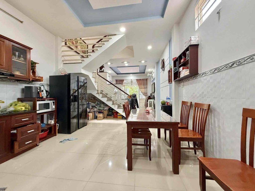 75m2 , 3 tầng HXH đường số 2 Hiệp Bình Phước chỉ 7,35 tỷ