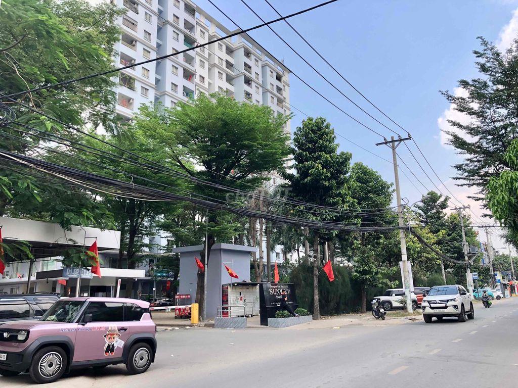Mặt tiền đường Cây Keo , đối diện 3000 căn chung cư 155m2 nhà 4 tầng