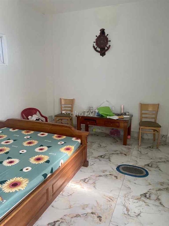 Mặt tiền đường Cây Keo , đối diện 3000 căn chung cư 155m2 nhà 4 tầng