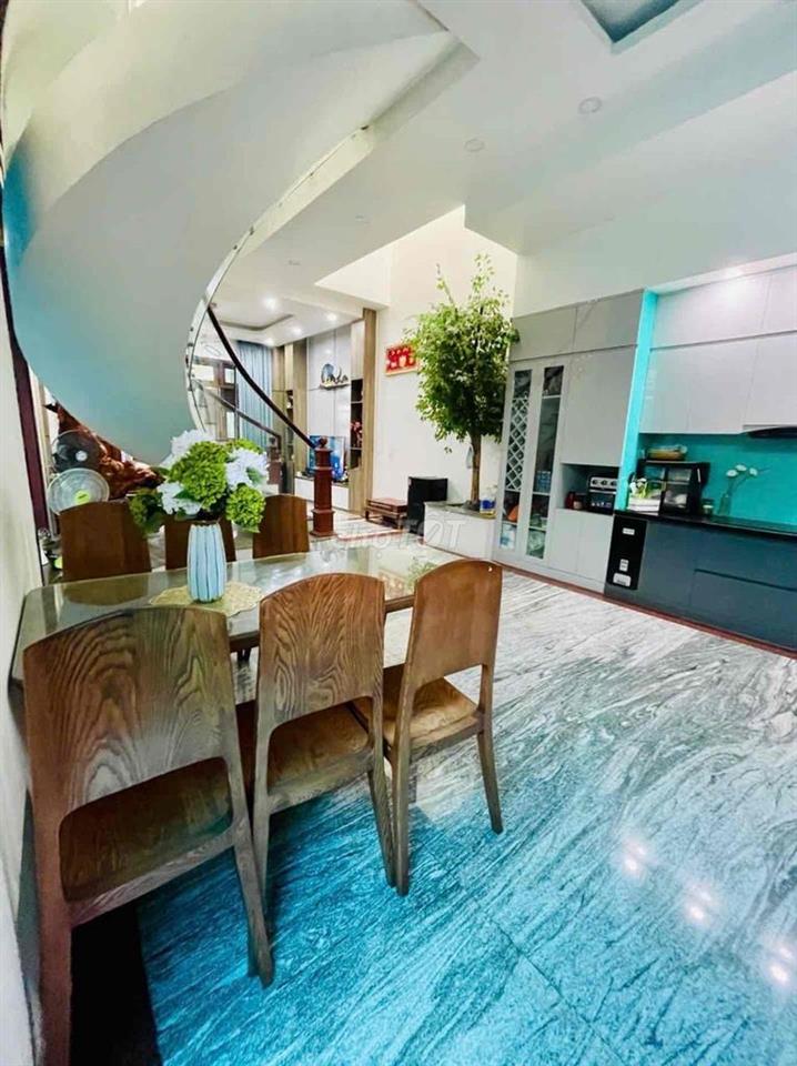 Bán nhà khu bên sông Hiệp Bình Chánh.138 m2 ,3 tầng chỉ 13,5 tỷ