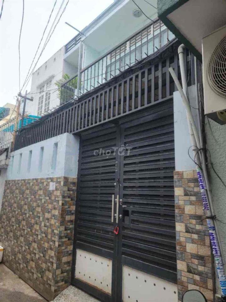 Bán nhà ngay chợ Bình Triệu 98m2 ,2 tầng chỉ 6,65 tỷ
