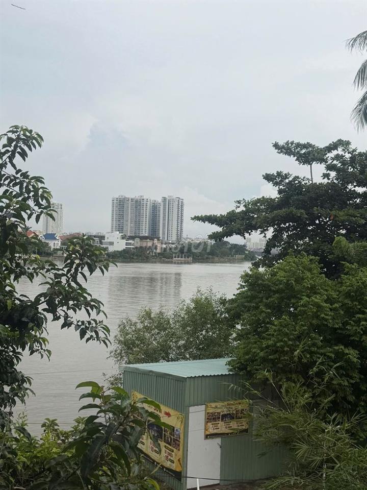 Nửa căn độc lập chung cư P27 Bình Thạnh vào ở ngay