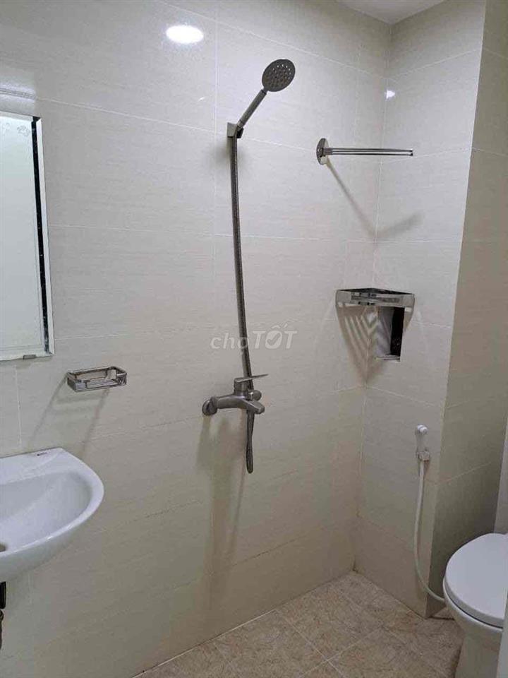 cho thuê phòng kế bên Vạn Phúc city
