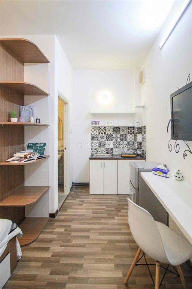 PHÒNG ĐẦY ĐỦ TIỆN NGHI NGAY THẢO ĐIỀN (CHÂN CẦU SÀI GÒN)