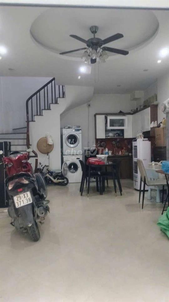 cho thuê nhà nguyên căn vừa ở vừa kinh doanh 