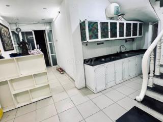 Chính chủ cho thuê nhà riêng 5 tầng trung tâm Văn Miếu - Quốc Tử Giám