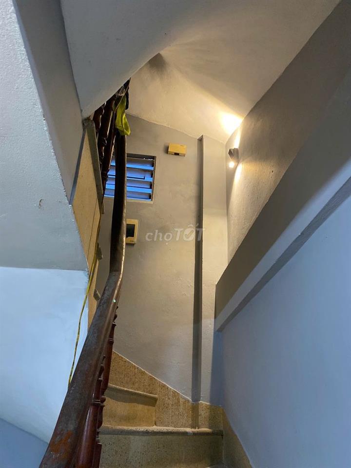 Nhà ở gia đình 20m2 x 4 tầng