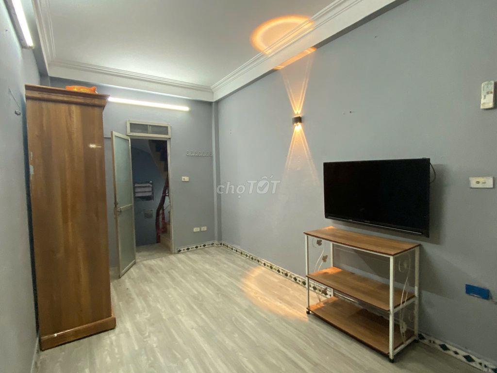 Nhà ở gia đình 20m2 x 4 tầng